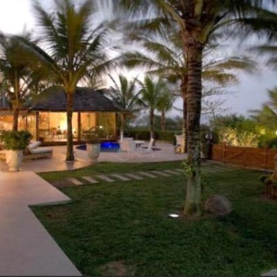 Casa Residencial com 520m², 5 quartos, 4 garagens, no bairro Jurerê em Florianópolis