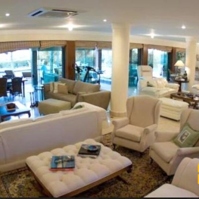 Casa Residencial com 520m², 5 quartos, 4 garagens, no bairro Jurerê em Florianópolis