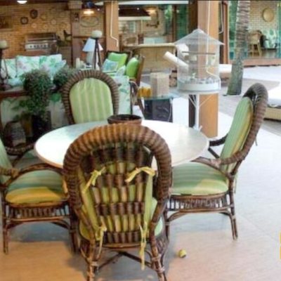 Casa Residencial com 520m², 5 quartos, 4 garagens, no bairro Jurerê em Florianópolis