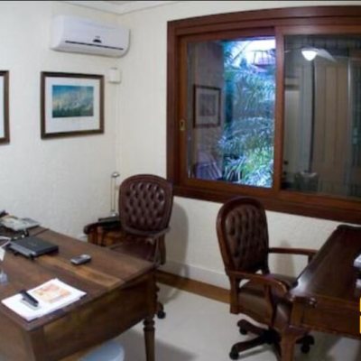 Casa Residencial com 520m², 5 quartos, 4 garagens, no bairro Jurerê em Florianópolis