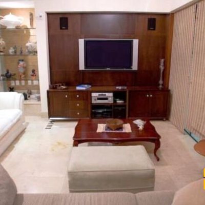 Casa Residencial com 520m², 5 quartos, 4 garagens, no bairro Jurerê em Florianópolis