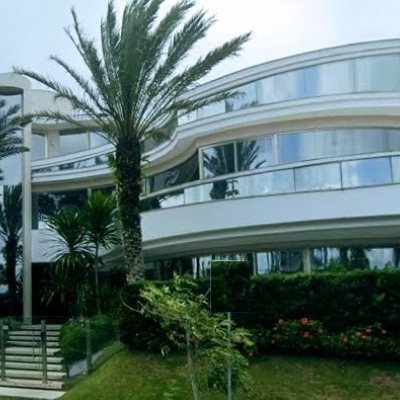 Casa Residencial com 1600m², 5 quartos (sendo 5 suítes), 7 garagens, no bairro Jurerê Internacional em Florianópolis