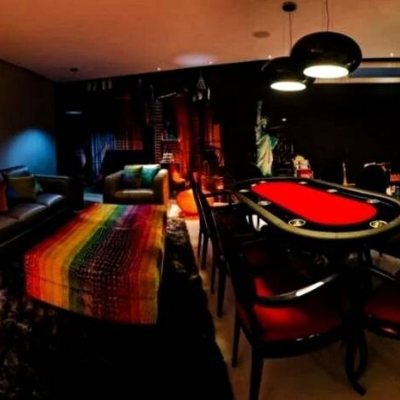 Casa Residencial com 1600m², 5 quartos (sendo 5 suítes), 7 garagens, no bairro Jurerê Internacional em Florianópolis