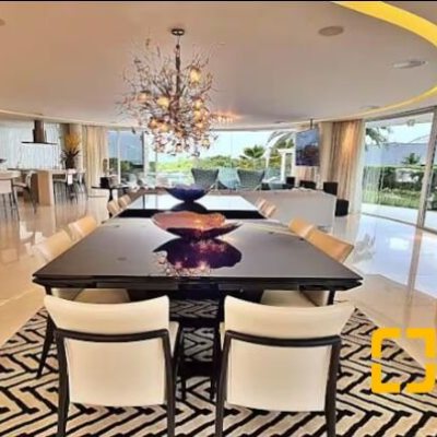 Casa Residencial com 1600m², 5 quartos (sendo 5 suítes), 7 garagens, no bairro Jurerê Internacional em Florianópolis