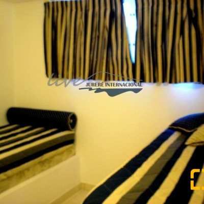 Casa Residencial com 480m², 4 quartos, 4 suítes, 6 garagens, no bairro Jurerê Internacional em Florianópolis