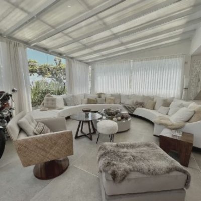 Casa Residencial com 450m², 4 quartos, 4 suítes, 6 garagens, no bairro Jurerê Internacional em Florianópolis