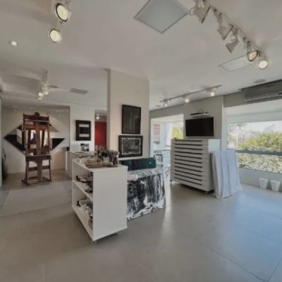 Casa Residencial com 450m², 4 quartos, 4 suítes, 6 garagens, no bairro Jurerê Internacional em Florianópolis