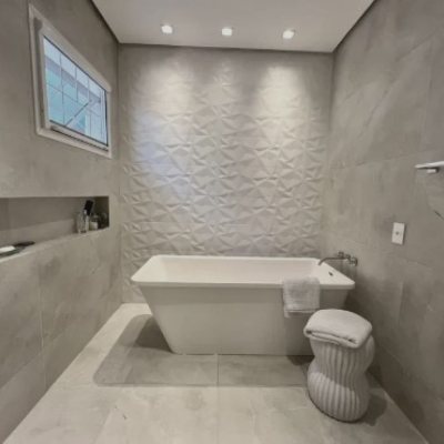 Casa Residencial com 450m², 4 quartos, 4 suítes, 6 garagens, no bairro Jurerê Internacional em Florianópolis