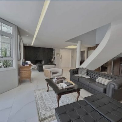 Casa Residencial com 450m², 4 quartos, 4 suítes, 6 garagens, no bairro Jurerê Internacional em Florianópolis