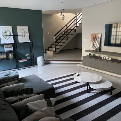 Casa Residencial com 350m², 4 quartos, 4 suítes, 3 garagens, no bairro Jurerê Internacional em Florianópolis