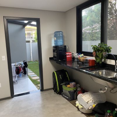 Casa Residencial com 350m², 4 quartos, 4 suítes, 3 garagens, no bairro Jurerê Internacional em Florianópolis