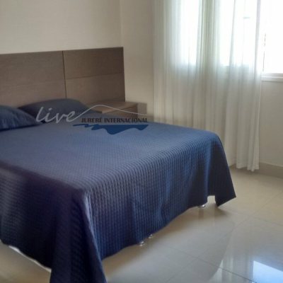 Casa Residencial com 470m², 4 quartos, 4 suítes, 2 garagens, no bairro Jurerê Internacional em Florianópolis