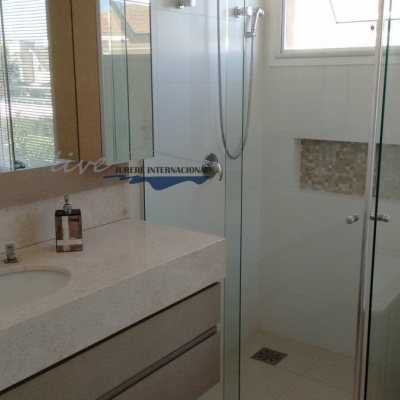 Casa Residencial com 470m², 4 quartos, 4 suítes, 2 garagens, no bairro Jurerê Internacional em Florianópolis