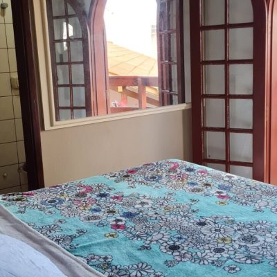 Pousada com 852m², 14 quartos (sendo 7 suítes), 10 garagens, no bairro Ponta das Canas em Florianópolis