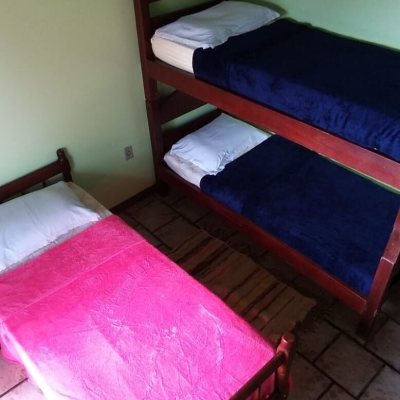 Pousada com 852m², 14 quartos (sendo 7 suítes), 10 garagens, no bairro Ponta das Canas em Florianópolis