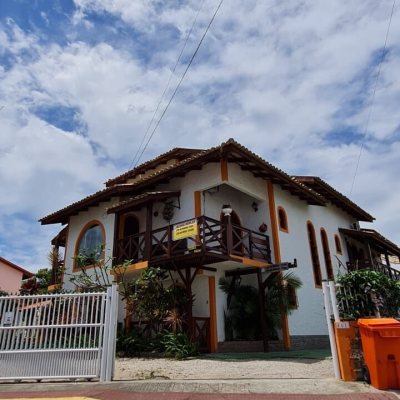 Pousada com 852m², 14 quartos (sendo 7 suítes), 10 garagens, no bairro Ponta das Canas em Florianópolis