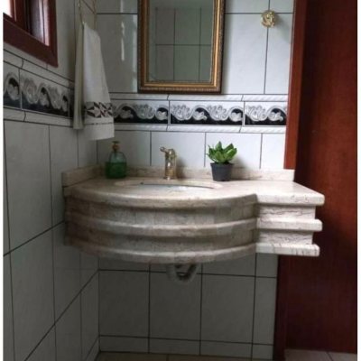 Casa Residencial com 200m², 4 quartos, 3 suítes, 5 garagens, no bairro Jurerê Internacional em Florianópolis