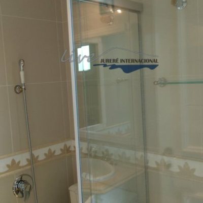 Casa Residencial com 1290m², 8 quartos (sendo 6 suítes), 8 garagens, no bairro Jurerê Internacional em Florianópolis