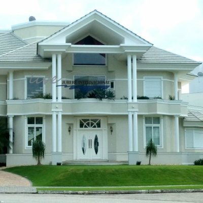 Casa Residencial com 1290m², 8 quartos (sendo 6 suítes), 8 garagens, no bairro Jurerê Internacional em Florianópolis
