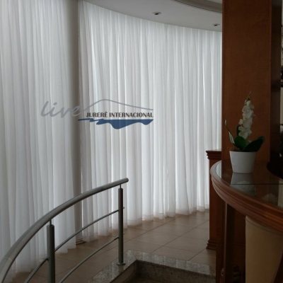 Casa Residencial com 1290m², 8 quartos (sendo 6 suítes), 8 garagens, no bairro Jurerê Internacional em Florianópolis