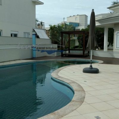 Casa Residencial com 1290m², 8 quartos (sendo 6 suítes), 8 garagens, no bairro Jurerê Internacional em Florianópolis