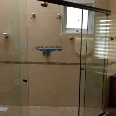 Casa Residencial com 1290m², 8 quartos (sendo 6 suítes), 8 garagens, no bairro Jurerê Internacional em Florianópolis