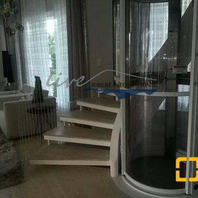 Casa Residencial com 665m², 5 quartos, 2 suítes, 2 garagens, no bairro Jurerê Internacional em Florianópolis