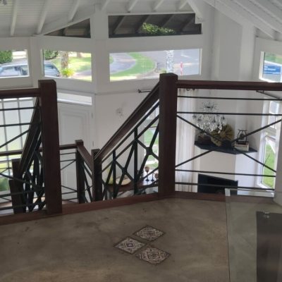 Casa Residencial com 280m², 4 quartos, 2 suítes, 2 garagens, no bairro Jurerê Internacional em Florianópolis