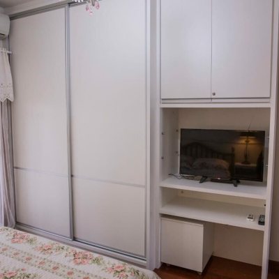 Casa Residencial com 280m², 4 quartos, 2 suítes, 2 garagens, no bairro Jurerê Internacional em Florianópolis