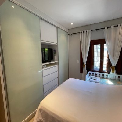 Casa Residencial com 3000m², 3 quartos, 3 suítes, 2 garagens, no bairro Jurerê Internacional em Florianópolis