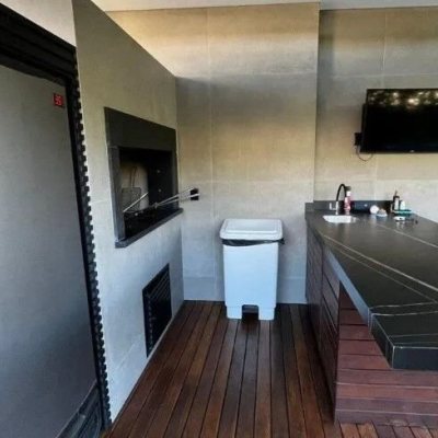 Casa Residencial com 433m², 5 quartos, 5 suítes, 4 garagens, no bairro Jurerê Internacional em Florianópolis