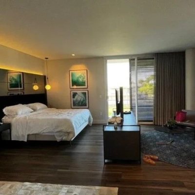 Casa Residencial com 433m², 5 quartos, 5 suítes, 4 garagens, no bairro Jurerê Internacional em Florianópolis