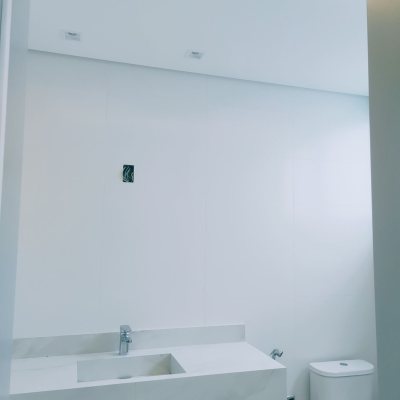 Casa Residencial com 700m², 5 quartos, 5 suítes, 6 garagens, no bairro Jurerê Internacional em Florianópolis