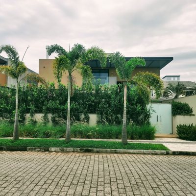 Casa Residencial com 700m², 5 quartos, 5 suítes, 6 garagens, no bairro Jurerê Internacional em Florianópolis