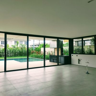 Casa Residencial com 700m², 5 quartos, 5 suítes, 6 garagens, no bairro Jurerê Internacional em Florianópolis