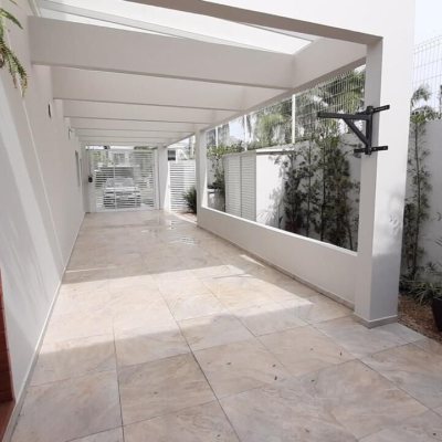 Casa Residencial com 500m², 6 quartos, 6 suítes, 3 garagens, no bairro Jurerê Internacional em Florianópolis