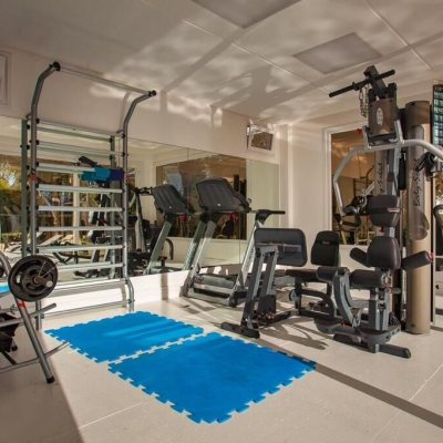 Casa Residencial com 1200m², 5 quartos, 5 suítes, 6 garagens, no bairro Jurerê Internacional em Florianópolis