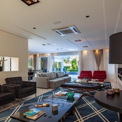 Casa Residencial com 1200m², 5 quartos, 5 suítes, 6 garagens, no bairro Jurerê Internacional em Florianópolis