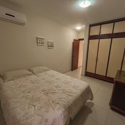 Casa Residencial com 300m², 4 quartos, 4 suítes, 4 garagens, no bairro Jurerê Internacional em Florianópolis