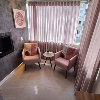 Apartamentos com 49m², 1 quarto, 1 garagem, no bairro Jurerê Internacional em Florianópolis