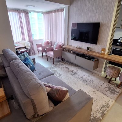 Apartamentos com 49m², 1 quarto, 1 garagem, no bairro Jurerê Internacional em Florianópolis
