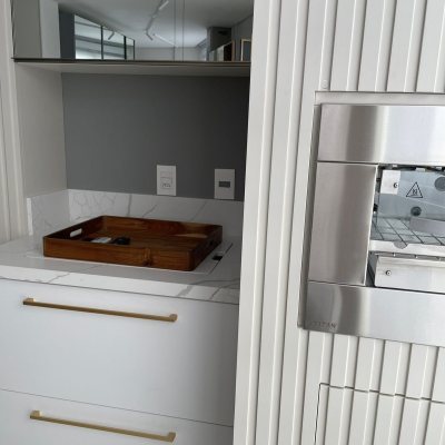 Apartamentos com 62m², 1 quarto, 1 garagem, no bairro Jurerê em Florianópolis