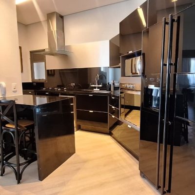Apartamentos com 125m², 2 quartos, 1 suíte, 2 garagens, no bairro Jurerê Internacional em Florianópolis