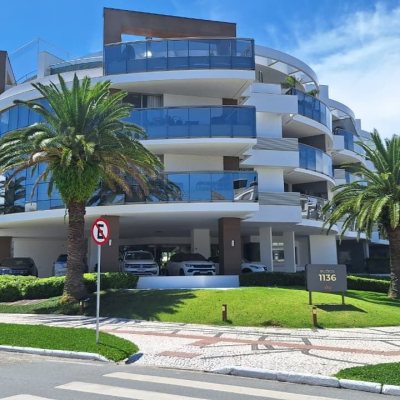 Apartamentos com 125m², 2 quartos, 1 suíte, 2 garagens, no bairro Jurerê Internacional em Florianópolis