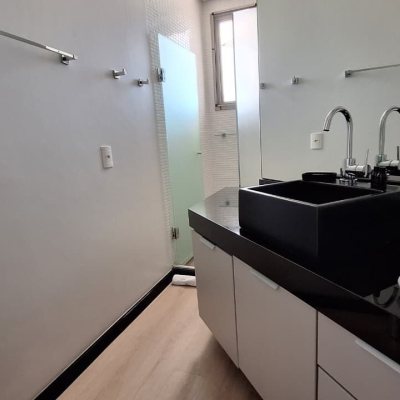 Apartamentos com 125m², 2 quartos, 1 suíte, 2 garagens, no bairro Jurerê Internacional em Florianópolis