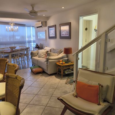 Apartamentos com 186m², 4 quartos, 1 suíte, 2 garagens, no bairro Jurerê Internacional em Florianópolis