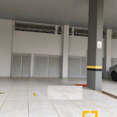 Apartamentos com 186m², 4 quartos, 1 suíte, 2 garagens, no bairro Jurerê Internacional em Florianópolis