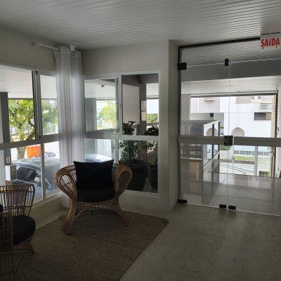 Apartamentos com 186m², 4 quartos, 1 suíte, 2 garagens, no bairro Jurerê Internacional em Florianópolis