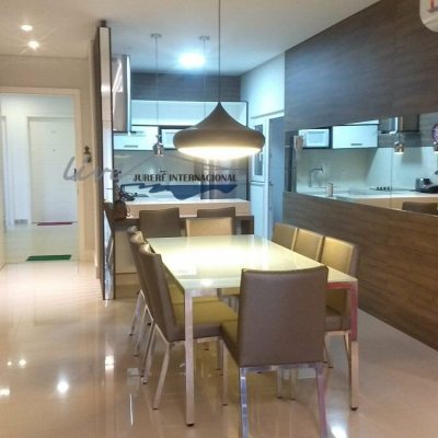 Apartamentos com 155m², 3 quartos (sendo 3 suítes), 2 garagens, no bairro Jurerê Internacional em Florianópolis
