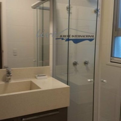 Apartamentos com 155m², 3 quartos (sendo 3 suítes), 2 garagens, no bairro Jurerê Internacional em Florianópolis